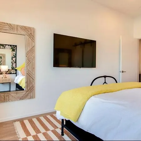 Stylish Downtown Condo W/ Pool & Parking Nashville Exterior photo